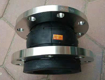 �������z���^